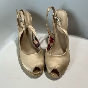 Aldo Gold Slingback Peep-Toe Heels